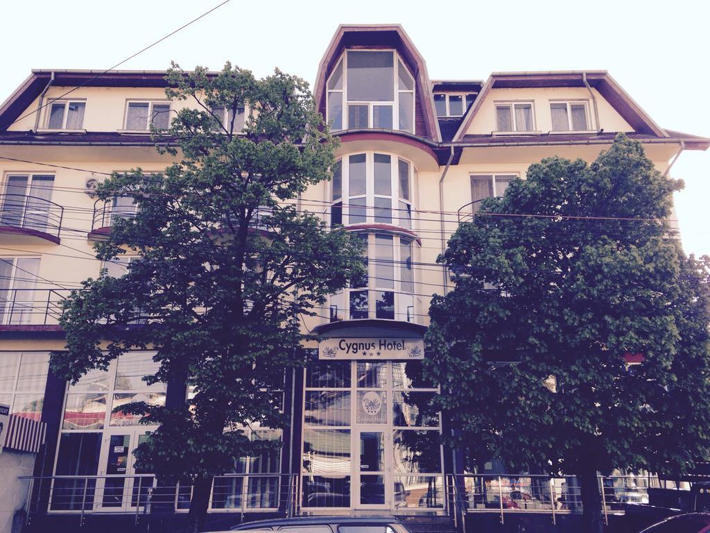 Hotel Cygnus Тулча Экстерьер фото
